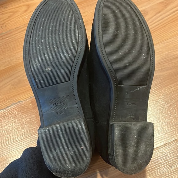 TOMS Ankle Boots - Picture 2 of 3